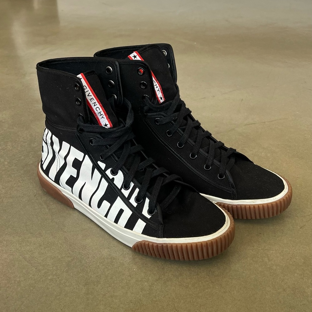 Givenchy Hightop Sneakers